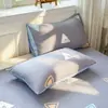 Nueva Funda de Almohada Individual Estampada de Algodón Puro Amigable con la Piel Jet Primavera/Verano 2026 Pieza Única
