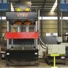 Prensa hidráulica de aire acondicionado, cubierta de carcasa, prensa hidráulica de cuatro columnas de 315 toneladas, prensa de conformado por presión en frío de metal, fabricante en stock