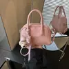 Bolsa Feminina de Design de Nicho Nova Primavera 2026 Transfronteiriça, Bolsa Quadrada Pequena de Textura Simples de Alta Qualidade, Bolsa de Ombro Único, Sob o Braço, Transversal