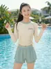 Traje de Baño Nuevo Estilo Lindo de Manga Larga con Shorts Divididos para Niñas, Niños Medianos y Grandes, Conjunto de Traje de Baño Infantil de Manga Larga Protector Solar