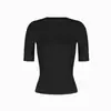 Camiseta Feminina Slim Fit Gola Redonda Manga Média, Valoriza o Corpo e Versátil, Cor Lisa, Design Simples, Primavera/Verão 2026