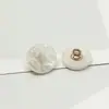 Botões Decorativos em Resina Imitando Concha de Borboleta Branca com Gravação a Laser de Coelho Fofo, Panda Vermelho e Gato para Camisas, Cardigans, Vestidos DIY
