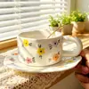Juego de Taza y Platillo de Cerámica Pequeños Florales Pintados a Mano Caja de Regalo Estilo Ins Taza de Café Femenina Taza para el Té de la Tarde