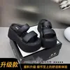 Novas Chinelas Femininas de Solado Grosso para Verão 2026 para Uso Externo, Sandálias Slide Fashionáveis e Versáteis com Solado Plataforma, Sandálias Casuais que Aumentam a Altura
