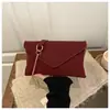 Bolsa Transversal Envelope com Textura Única Tendência, Moda 2026 Cor Sólida Novo Estilo Simples Retrô Bolsa de Ombro para Mulheres