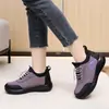 Nuevos Zapatos Casuales de Invierno con Suela Suave, de Encaje, Cómodos para Mamá, con Felpa Gruesa, Cálidos, Resistentes al Desgaste, de Algodón, Zapatos para Caminar