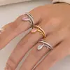 Anillo de Zirconia Gota de Perfume de Tulipán Anillo de Moda Anillo para Dedo Índice Joyería Personalizada Estilo Fresco Anillo de Tulipán