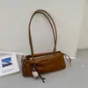 Bolso de axila de diseño de nicho retro minimalista transfronterizo, un bolso de hombro simple, moderno y de moda para el uso diario