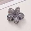 Novo Grampo de Cabelo Frangipani com Mármore Manuscrito para Meninas, Exquisito, Doce e de Alta Qualidade, Acessórios de Cabelo com Presilha de Tubarão, Acessórios de Cabeça