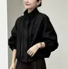 Chaqueta casual de trabajo al por mayor para mujer, estilo corto, 26 nuevos modelos de otoño, elegante, rejuvenecedora, adelgazante, versátil, cuello alto, chaqueta holgada para mujer