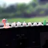 Figurinhas Fofas de Desenho Animado para Telas do Painel do Carro, Pequenos Enfeites de Carro para Decoração de Interior