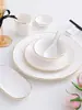 Juego de Tres Piezas de Vajilla Cerámica Dorada para Restaurante de Hotel, Vajilla para Sala Privada de Club, Platos de Porcelana Ósea, Tazones con Forma de Ala, Tazas de Té, Cucharas, Juego de Cuatro Piezas