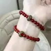 "Agar" Novo Estilo Chinês Retrô Vermelho Anel Giratório Vermelho e Verde Cor de Contraste Pulseira de Contas Redondas 2024 Nova Pulseira para Mulheres