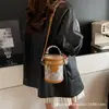 2026 Nuevo Bolso Cilindro de la Fortuna de Moda Tendencia Nicho Primavera con un Toque de Lujo Elegante, Bolso de Hombro Cruzado