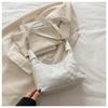 Bolso de Mano Estilo Chino Nuevo para Mujer 2025 Verano Bordado Estilo Occidental Mariposa Hombro Cruzado para Mujer