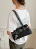 Bolso cruzado de axila con hebilla de cinturón retro para mujer, nuevo modelo 2026, bolso de hombro casual de gran capacidad, bolso de mano