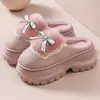 Pantuflas de Algodón para Mujer Invierno 2026, Punta Cerrada, Impermeables, Suela Gruesa, Estilo Dulce, Calidez para el Hogar, Zapatos de Algodón para Uso en Casa y al Aire Libre