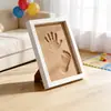 Marco de Fotos Creativo Hueco de Madera Maciza de 2 cm 3D para Primer Cumpleaños Arcilla para Huellas de Manos y Pies Marco Conmemorativo DIY para Huellas de Manos Hecho a Mano