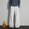 Calças impermeáveis forradas com fleece para outono e inverno, calças de trabalho retas largas da moda masculinas para atividades ao ar livre, calças casuais grossas