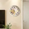 Relógio de parede criativo estilo cartoon, de alta qualidade, para uso doméstico, adequado para salas de estar, operação silenciosa, sem necessidade de furar, disponível para atacado e compra em grande quantidade para restaurantes