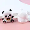 Panda Sonrojado de Dibujos Animados Adorno de Animal de Resina 3D Llavero Colgante Creativo Decoración de Escritorio Coche Micro Paisaje