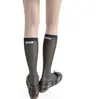 Calcetines finos de malla gris estilo Miu para Primavera/Verano, estilo simple, a media pantorrilla, con etiqueta de tela en inglés en el talón, calcetines de pantorrilla blanco lechoso