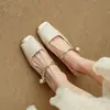 Sapatos Mary Jane estilo chinês retrô, coleção outono 2026, sapatos de salto único com bico quadrado raso, novos sapatos femininos versáteis de salto grosso