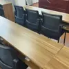 Mesa de Conferência Minimalista Dupla Longa Moderna para Treinamento e Palestras, Mesa para Reunião de Equipe, Conjunto Modular de Mesa e Cadeira para Sala de Aula