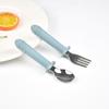 Nuevo Producto Transfronterizo Bebé Silicona Grado Alimenticio Acero Inoxidable 316 Entrenamiento Comida Tenedor Cuchara Juego de Vajilla Tenedor Cuchara