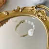 Pulseira de Flor de Pérola Rosa Vermelha Encontra Rosa Branca Feminina Design de Nicho Francês Ins Pulseira de Laço para Melhor Amiga