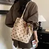Bolsa de mano grande de lunares para mujer, bolso de mano nuevo y elegante para el trabajo, bolso de hombro de moda casual, bolso de axila para mujer