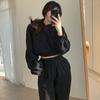[Sudadera Corta + Leggings] El Conjunto de Dos Piezas Más Fácil de Combinar: Sudadera con Capucha de Manga Larga + Pantalones de Nueve Puntos de Cintura Alta con Cordón para Mujer