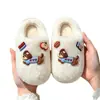 Chinelos de inverno para meninos, chinelos de algodão infantis, chinelos internos quentes e antiderrapantes para meninos pequenos e bebês, adequados para uso doméstico no outono