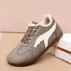 Sapatos estilo alemão para dropshipping nova coleção outono/inverno cor retrô bloco de cores sapatos femininos da moda antiderrapante casuais para o dia a dia esportivos sapatos femininos