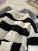 Suéter Pulôver Casual de Moda Inverno Estilo Hong Kong Listrado Gola Redonda Color Block Masculino Versão Coreana Solta Suéter de Tricô Tendência