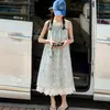 Vestido de Verão Sem Mangas para Meninas Mais Velhas 2026 Nova Roupa Infantil Conjunto de Duas Peças Regata e Saia de Alça Tendência