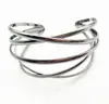 Suministro Directo de Fábrica de Joyería Popular Europea y Americana, Pulseras Metálicas Europeas y Americanas en Forma de C, Pulseras Retro Personalizadas con Cortes