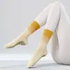 Calcetines Antideslizantes para Yoga Calcetines de Pilates Calcetines Deportivos Especiales de Cinco Dedos Media Pantorrilla Algodón Puro Antibacteriano Gradiente Calcetines de Fitness para Mujer