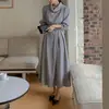 Vestido coreano chic estilo francés de cuello medio alto, corte holgado con cintas para mujer, vestido largo adelgazante de otoño