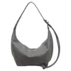 Nova Bolsa de Ombro Único para Axila de Comércio Exterior Transfronteiriça Retrô Portátil de Grande Capacidade Simples em Forma de Crescente Versátil para o Dia a Dia Bolsa Bolinho