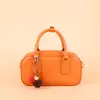 Colgantes para Bolsos Serie Miu, Colgantes Mini de Cuero de Alta Gama, Llaveros de Bola con Borla Tejida a Mano, Accesorios para Zapatos al por Mayor