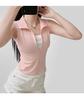 Camiseta Polo Miu Manga Longa Falsa de Duas Peças com Zíper Parcial Azul para Mulheres Verão 2025 Top Colete Slim de Cor Contrastante