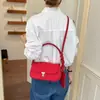 Bolso de Hombro Individual de Lujo Ligero de Gama Alta para Debajo del Brazo 2026 Nuevo Bolso Cruzado para el Trabajo de Mujer Bolso Baguette Retro Exquisito Súper Popular