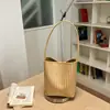 Bolsa Saco Tecida Super Quente Feminina 2026 Nova de Verão Versátil Retrô Bolsa de Ombro Bolsa de Braço Bolsa para Trabalho e Trajeto