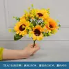 Flores de rosa simuladas, accesorios de baile, ramo para sostener, ramo de lirios para coro, flor estilo entrada deportiva