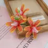 Z Flores Artificiales de Lirio Pegadas DIY Pasador Tocado para el Cabello Materiales Set de Regalo Ramillete Flor de Muñeca Decoración de Boda Flores Falsas