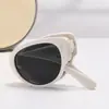 Gafas de Sol Plegables Retro Ultra-Ligeras con Montura Ojo de Gato Moda Versátil Sombrilla para Mujer Portátiles de Viaje para Exteriores para Hombre