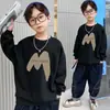 Sudadera para Niños de Primavera y Otoño, Nuevo Estilo Otoño e Invierno, Manga Larga, Corte Holgado, Cuello Redondo, Estampada, Moderna, Genial, Elegante, Top con Letras Estilo Coreano