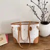 Bolsa de ombro de grande capacidade, bolsa tote feminina, coleção primavera 2026, design moderno e minimalista, adequada para o dia a dia, qualidade de exportação