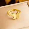 Moda Cruzada Europeia e Americana Simples Banhado a Ouro Borboleta Tridimensional de Aço Inoxidável Anel Aberto Ajustável Joias Acessórios Yiwu